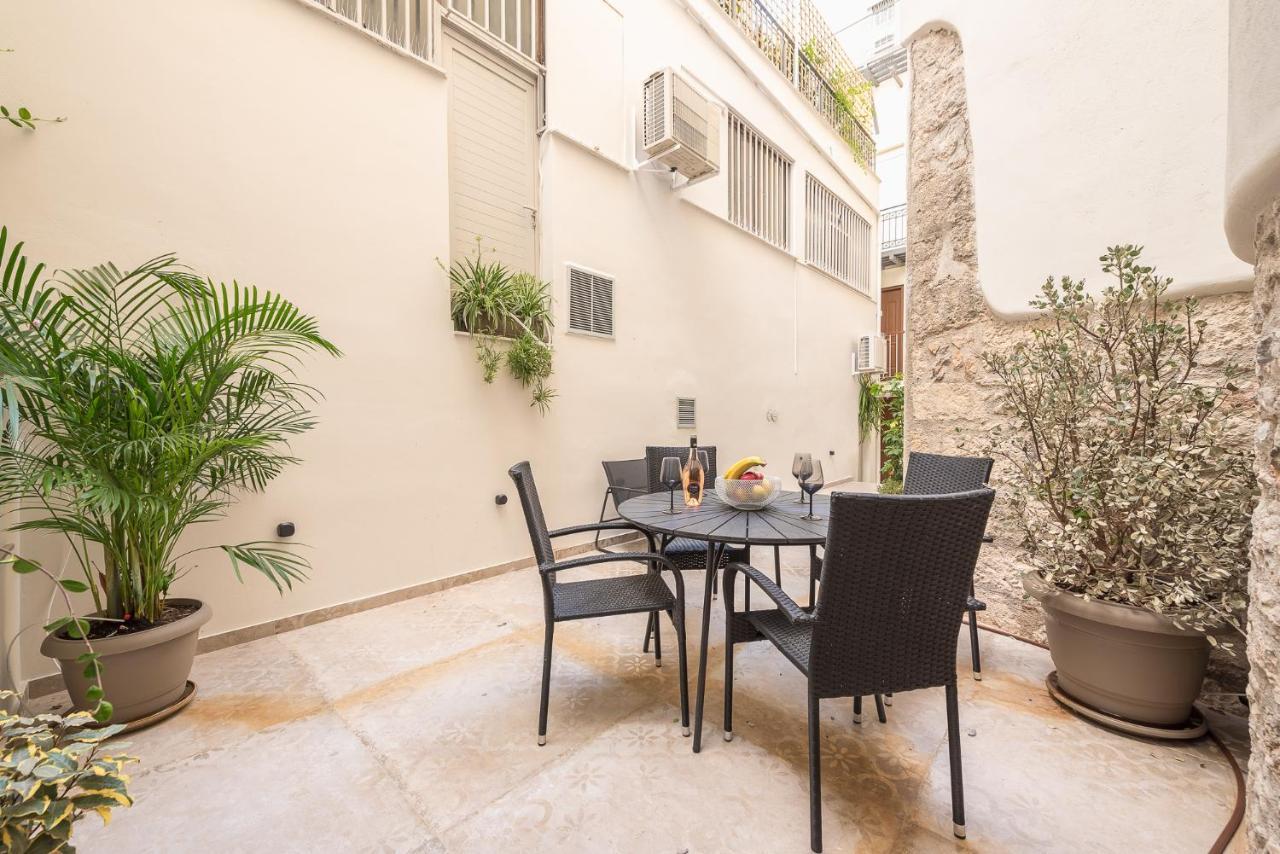 Apollonos 28 Luxury Suites Athens Exterior photo
